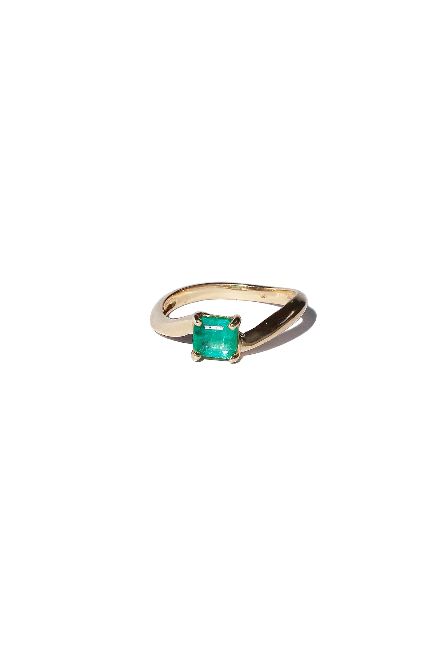 Anillo Solitario Cruzado