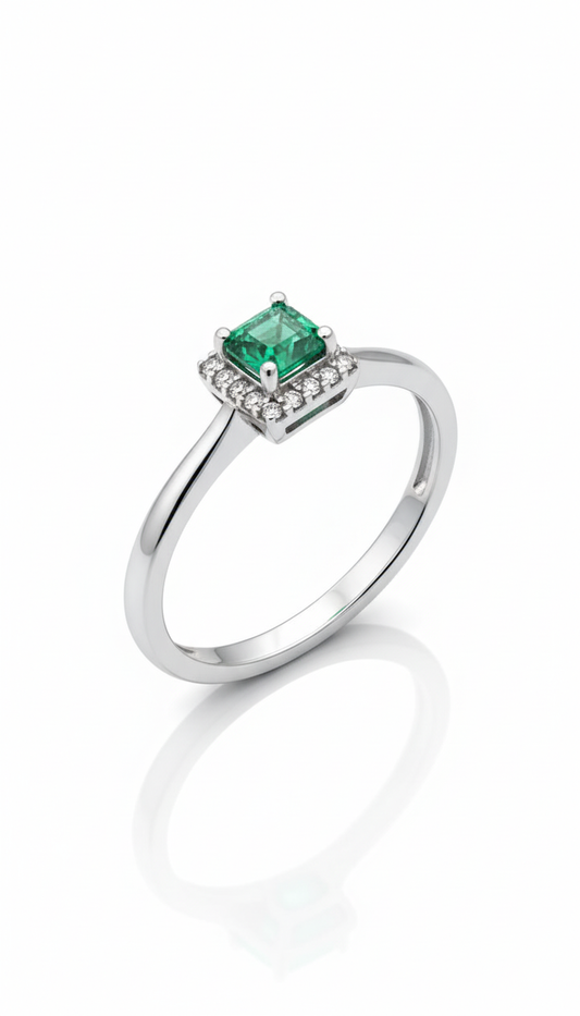 Anillo Esmeralda con Diamantes